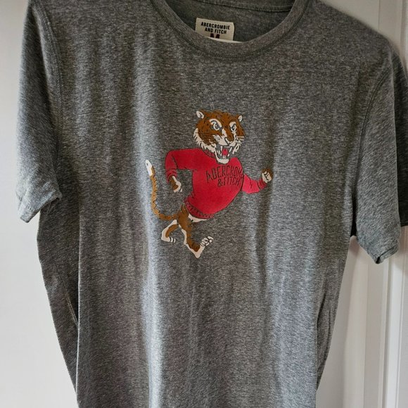 Abercrombie and fitch t-shirt size medium - Picture 1 of 5